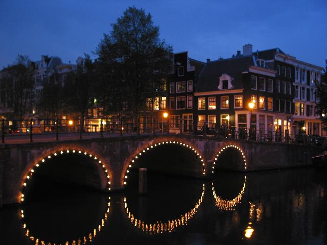 amsterdamnight.jpg